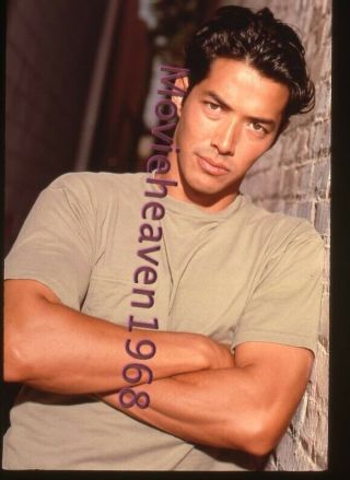 Russell Wong Vintage 35mm Slide Transparency 8384 Photo