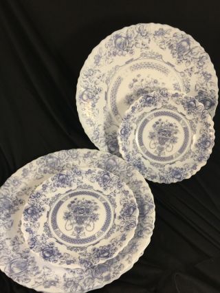 Vtg Arcopal France Honorine Blue White Floral Scalloped Dinner Set Plates 12 Pc