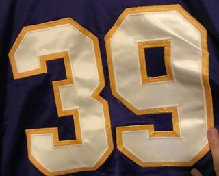 Crown Royal Whisky 39 Stitched Football Jersey Mens Sz XL Vikings NFL Vintage 5