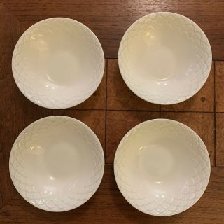 Vtg French Pyrex Arcopal Romane Ivory White Scallop Oval 4 Bowls Made In France