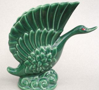 Beauceware Swan Wing Vase 8in Green 1950s Beauce 545 Canada Cb Art Pottery Vtg