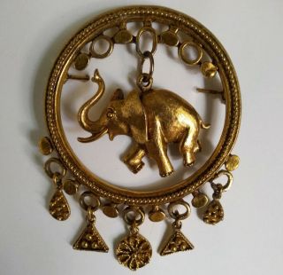 Big Unique Vintage Elephant Dangle Brooch Pin Signed Art (mode Art) Gold Tone