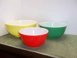 Pyrex Primary Colors Vintage Mixing Bowls 3 - Piece 402 403 404 Yellow Red Green