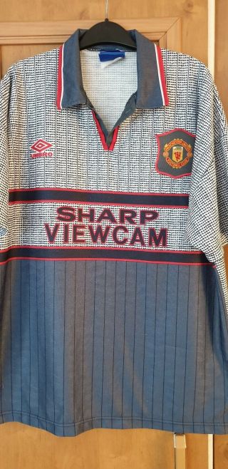 Manchester United,  Football Shirt,  Vintage,  1995/96,  Size Large Adult