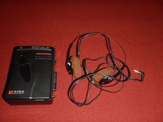 Vintage Memorex Mr2300 Am/fm/cassette Player W/bass Boost & Headphones