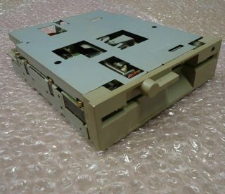 Newtronics Mitsumi D509v3 1.  2mb 5.  25 " Floppy Drive,  And