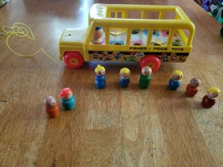 Vintage Fisher - Price Little People School Bus Pull Toy With 7 Wooden People