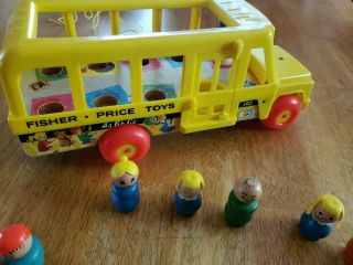 Vintage Fisher - Price Little People School Bus pull toy with 7 Wooden People 5