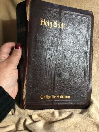 Vtg Holy Bible.  Holy Family Edition Of The Catholic Bible.  Fake Leather 1954