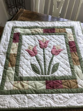 Handmade Vintage Cotton Quilt Table Wall Pieced Hand Quilting Tulips