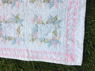 Vintage handmade hand stitch quilts Shabby Wreath pastel Triangle Chic 4