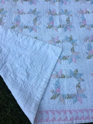 Vintage handmade hand stitch quilts Shabby Wreath pastel Triangle Chic 7
