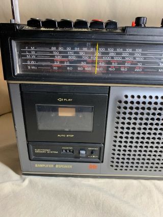 Vintage Sanyo Model M9800t Radio Cassette Recorder w/ FM 5 Bands - READ 3