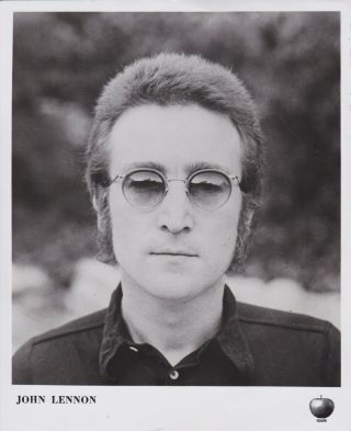 Vintage Press Photograph - John Lennon - Apple Records Photo