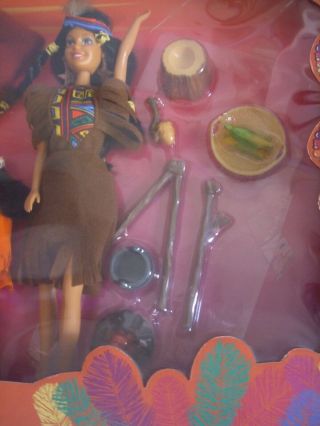 TOTSY VINTAGE INDIAN DOLL FIGURE SET INDIAN FAMILY TOTSY DOLL LEGENDS SERIES 4