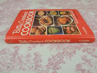 Vintage Betty Crocker ' s Cookbook 1979 Hardcover and Revised Edition 5