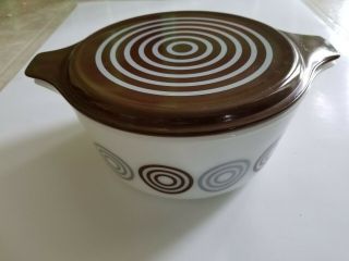 Vintage Pyrex Round Casserole Dish With Lid Brown Gray Circles Bullseye Design