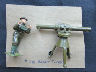 Vintage Britains Hollow Lead Toy Soldiers Height Finder With Operator 1729