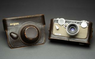 Vintage 35mm Argus C - 3 Matchmatic Rangefinder Camera W/case C3 Brick Yellow/gold