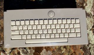 Keyboard With Case And Cable For Atari Xegm Computer B Cond.  Global