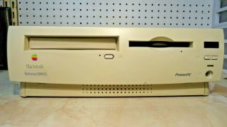 Macintosh Performa 6200cd M3076 Powerpc.  No Hard Drive - -