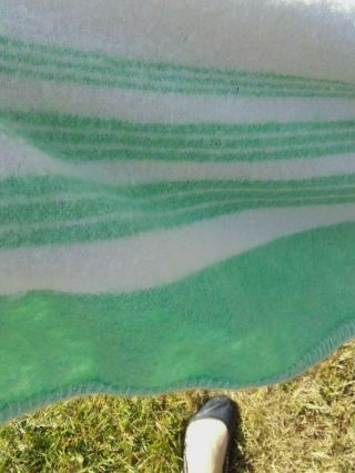 L 73 x 92 inch Vintage Witney Wool Blanket Throw Cream Green Double king stripe 2