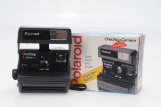 Polaroid 600 One Step Closeup Instant Film Camera  Cda