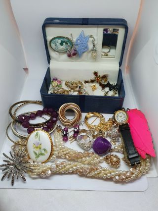 Vintage Box Vintage Jewellery Brooch Necklace Watch Ring Earrings