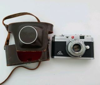 Vintage Petri Color Corrected 28 W/4.  5cm 1:2.  8 Lens Rangefinder Camera