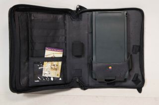 Apple Newton Messagepad 120 W/ Carrying Case