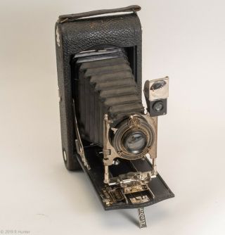 Eastman Kodak No.  3 - A Folding Pocket Camera 3¼ X 5½” W/f8 B&l Rapid Rectilinear