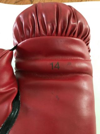 Vintage Everlast Boxing Glove 14 Oz.  Left Only One Red Small 4