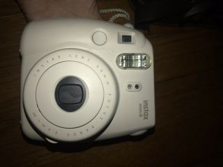 White Fujifilm Instax Mini 8 Instant Film Camera
