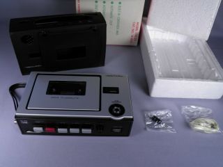 Vintage Radio Shack Realistic Cassette Tape Recorder CTR - 25 Japan 2
