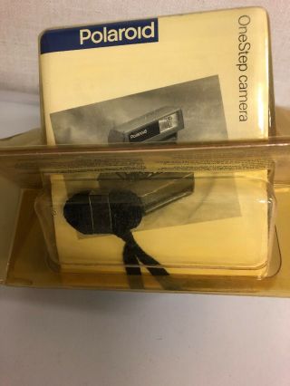 Vintage Polaroid One Step Close Up 600 Instant Film Camera 8