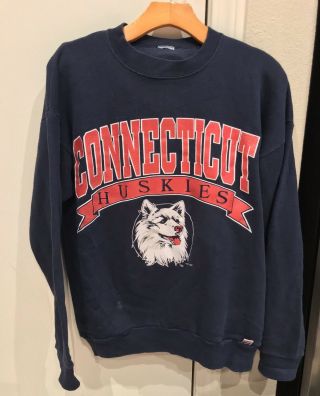 Vintage 90’s Logo 7 Connecticut Uconn Huskies Ncaa Basketball Size Large