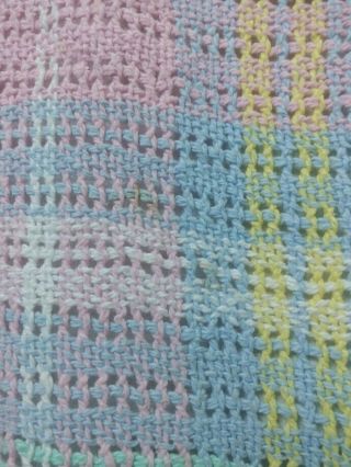 Vtg Pastel Plaid Cotton Thermal Waffle Weave Baby Blanket Blue Pink Yellow Open 5