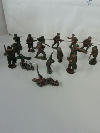 16 Vintage Timpo Wwii American Toy Soldiers Good Quality Moulding