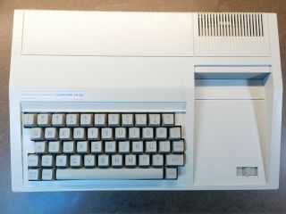 Texas Instruments Ti - 99/4a Computer - 1983 V2.  2 Rom - Tested/repaired,