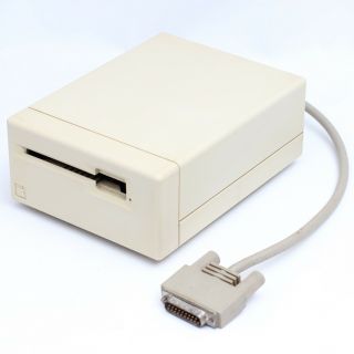 Apple Macintosh 400k External Floppy Disk Drive M0130 - 128k 512k Plus