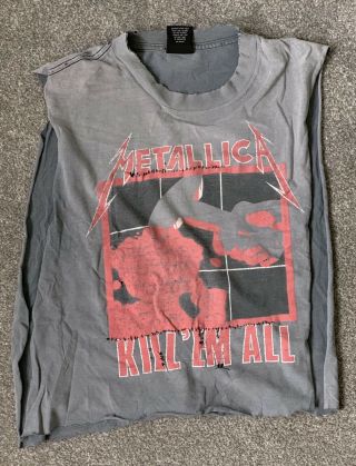 Metallica Vintage T - Shirt Kill ‘em All Heavily.  Size Xl