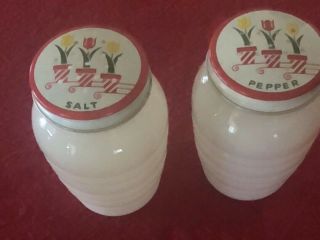 Vintage Milk Glass Salt & Pepper Shaker Set Red Yellowtulip Lids Beehive 4.  25”