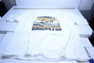 Vintage University Of Iowa Size Xxl 2001 Big Ten Champions T - Shirt
