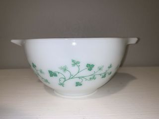 Pyrex Chip and Dip Set Green Ivy Promo Cinderella Bowls 441 444 Vintage 5