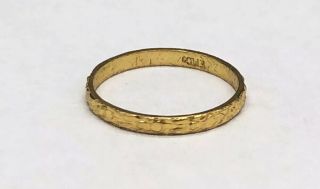 Vintage 10K Yellow Gold Fancy Design Band Baby / Child Ring Size 0.  5 3