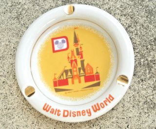Walt Disney World Vtg 1970s Productions Castle Ceramic Gold Trim Ashtray Japan