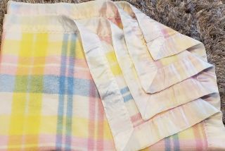 Vintage Baby Blanket Plaid Thermal Pastel Acrylic Satin Trim 36x50 Chatham USA 8