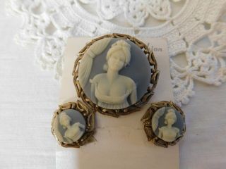 Vintage Faux Cameo Framed Brooch Pin and Earrings Set Slate Blue and White 2
