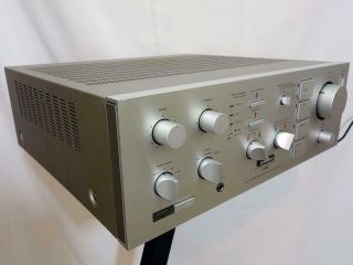 Pioneer A - 80 stereo integrated amp.  Great.  110 - 220V 2