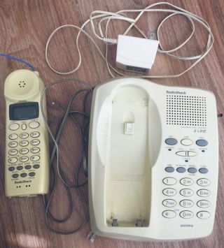 RADIOSHACK 2 - Line Cordless Vintage phone 900 MHZ 2
